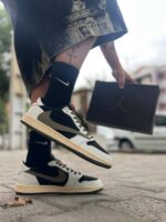 J1 low travis scott olive / اولیو