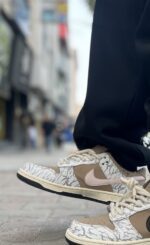 نایک اس بی دانک تراویس اسکات | Nike SB dunk travis scott - تصویر 2